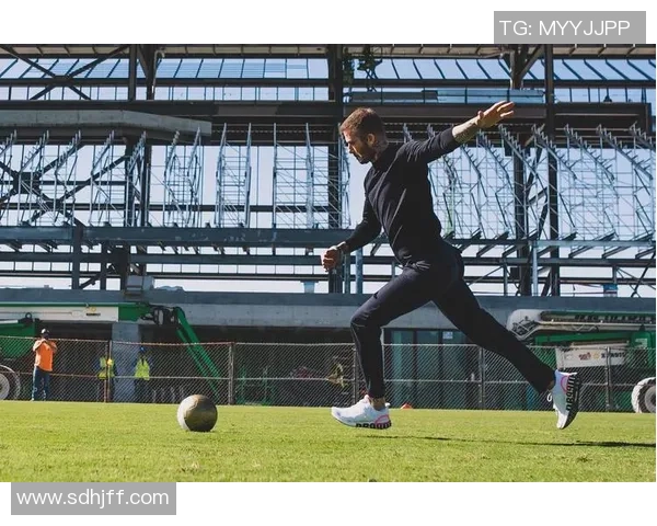 美国足球巨星：从贝克汉姆到普利西奇的传奇之路与未来展望