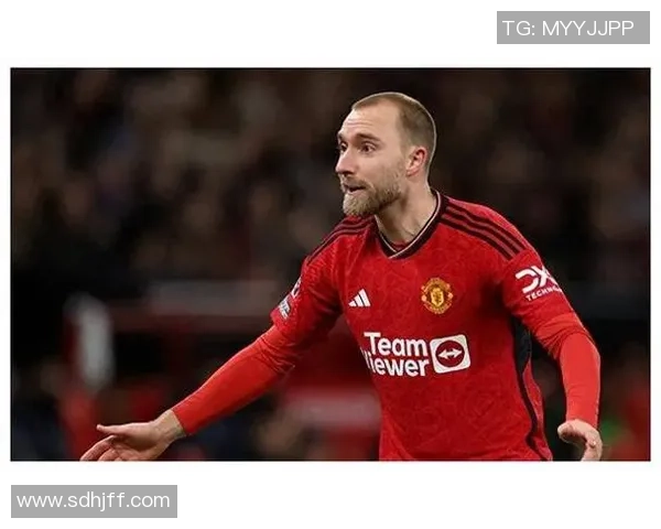 替补席上的传奇逆袭：这些足球球星如何从替补到成名之路